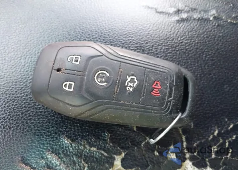 2016 Ford Explorer Limited из США, поврежденный, VIN 1FM5K7F85GGA34194